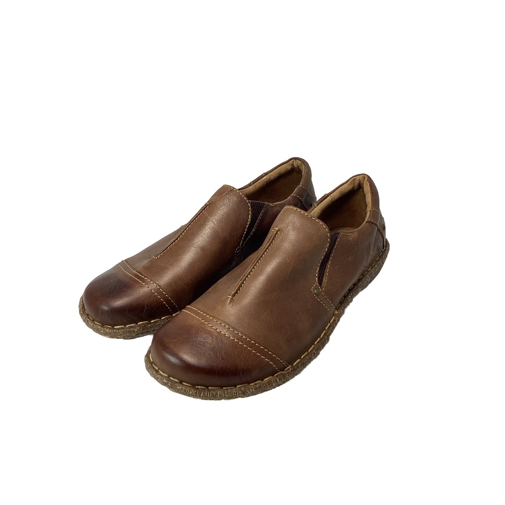 Born Women sz 10M Brown Leather Burnished Cap Toe Gum Sole Slip On Shoe